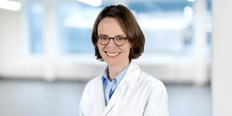Portrait von PD Dr. med. Antonia Reimer-Taschenbrecker, Oberärztin Dermatologie