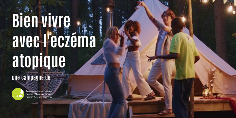 Image de campagne : des jeunes dansent joyeusement