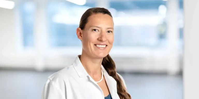 Portrait von Dr. Anna Gschwend